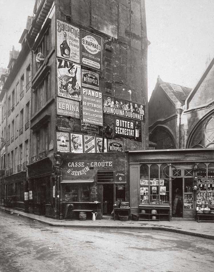 French Photographic Union. Rue Saint-Jacques, buildings 8 and 10, between 1893 and 1898. Aristotype, 29.3 × 23 cm. Paris, musée Carnavalet - Histoire de Paris.