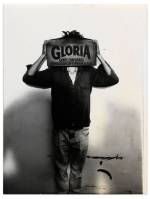 Eduardo Villanes. Gloria evaporada series, 1994. Gelatin silver print, 12 x 9 cm. Vintage print. Artist’s collection, Lima
© Eduardo Villanes.