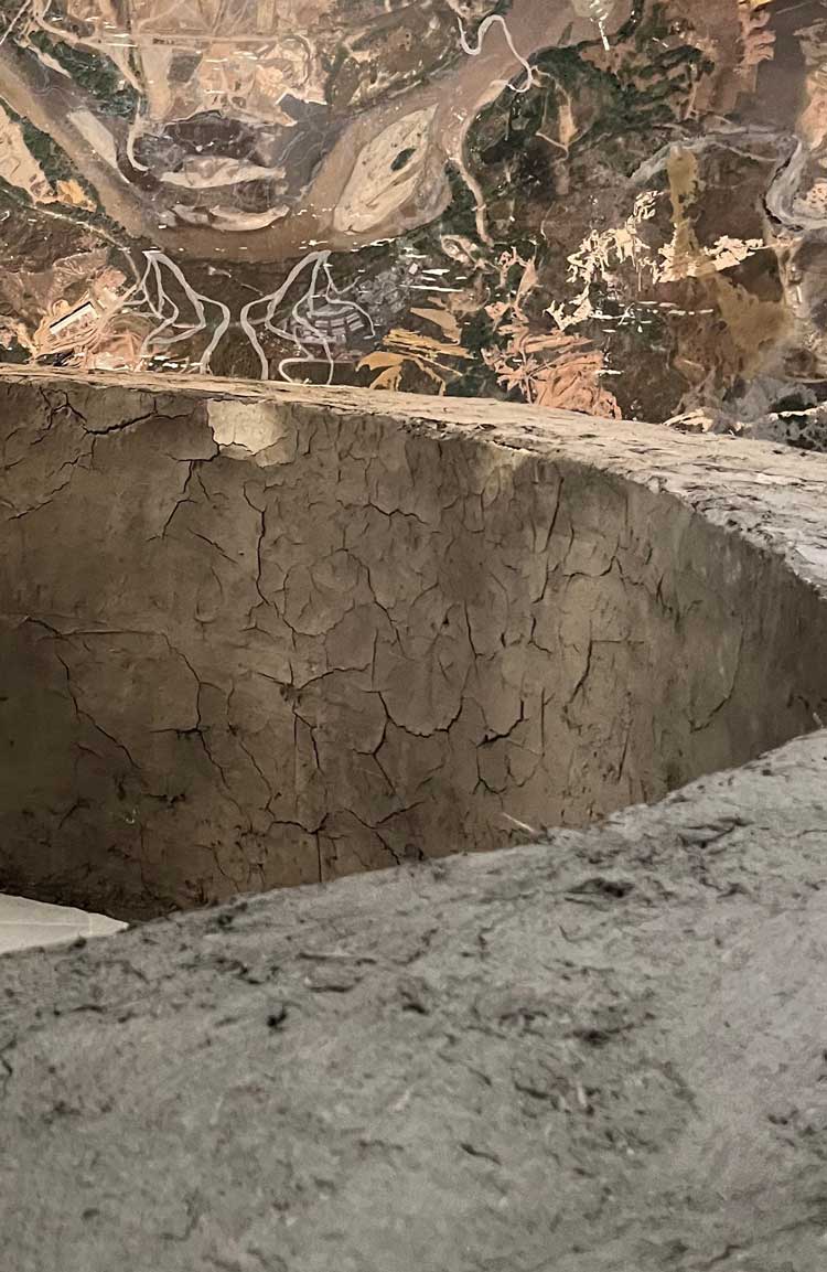 Dineo Seshee Bopape and Katy’taya Catitu Tayassu, motsopa: sonore (Clay and sound), 2021-2022. Different types of clay, earth from Kent, sound. Installation view, Back to Earth exhibition at Serpentine North, 22 June – 18 September 2022. Photo: Veronica Simpson.