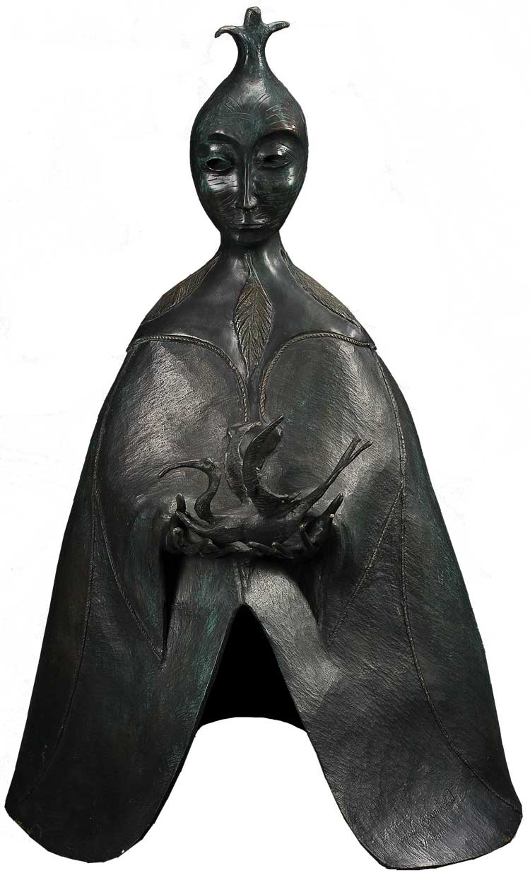 Leonora Carrington. Dragoness, 2010. Bronze sculpture, 76 x 47 x 47 cm. Courtesy of the Leonora Carrington Council and rossogranada.