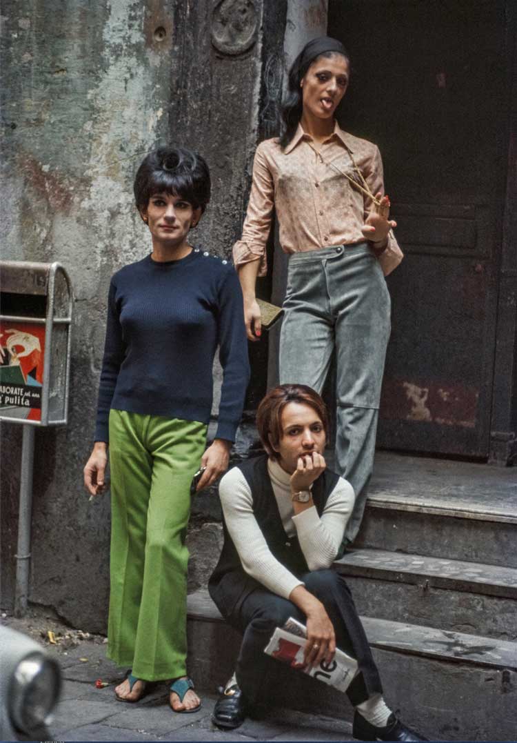 Lisetta Carmi, I travestiti, Genoa, 1965-70. © Martini & Ronchetti. Courtesy Archivio Lisetta Carmi.