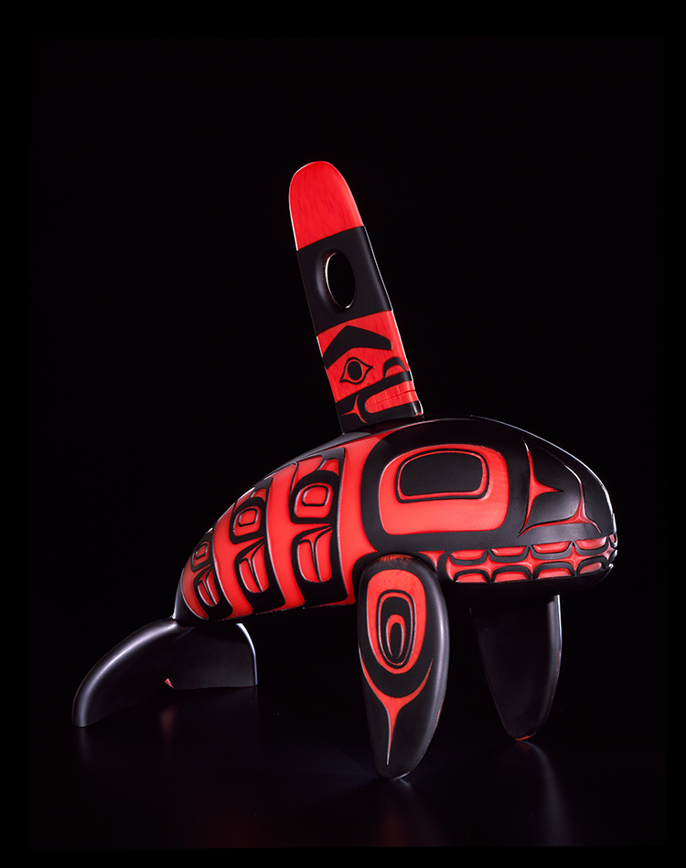 Preston Singletary (Tlingit, born 1963). Guardian of the Sea, 2004. Glass, 18 × 6 × 18 in. (45.7 × 15.2 × 45.7 cm). Brooklyn Museum; Gift of Fairfield-Maxwell, Ltd., by exchange, 2004.2. © Preston Singletary. Photo: Brooklyn Museum.