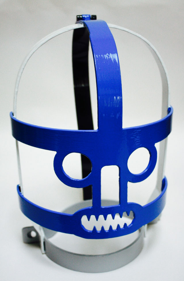 Tamsyn Challenger. Selfie Brank 2 (Twitter), 2013. Fabricated steel, household and polyurethane paint.