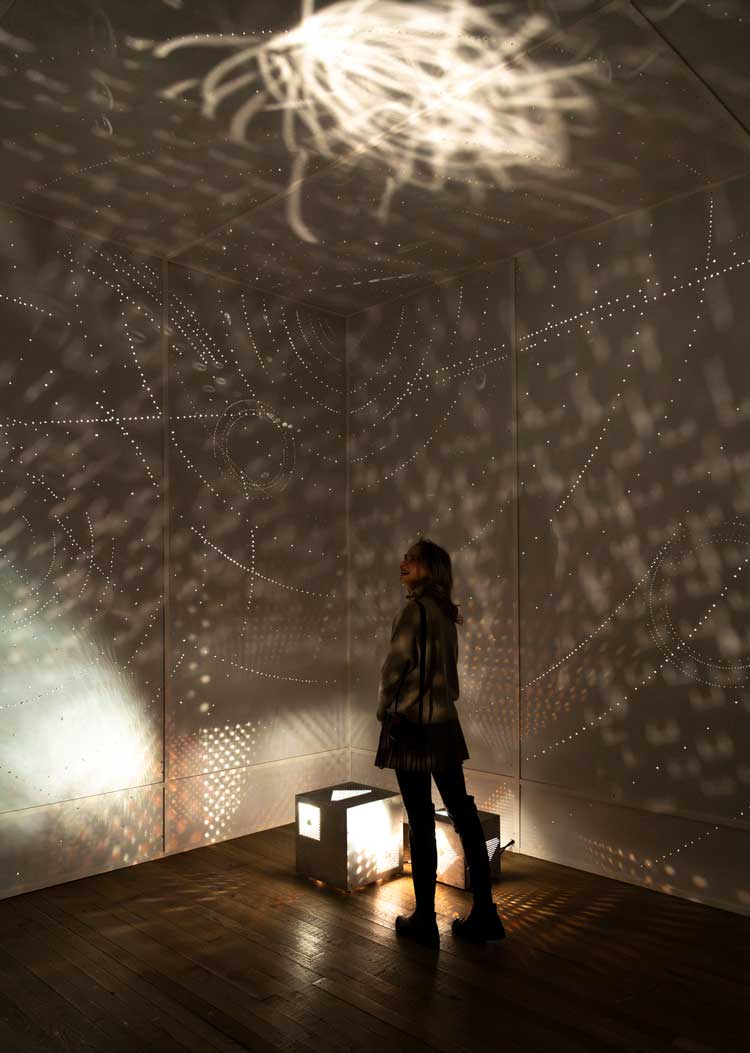Otto Piene, Light Room (Jena), exhibited 2007, installation view in Electric Dreams, Tate Modern, 2024. © Otto Piene Estate / DACS 2024. Photo © Tate (Lucy Green).