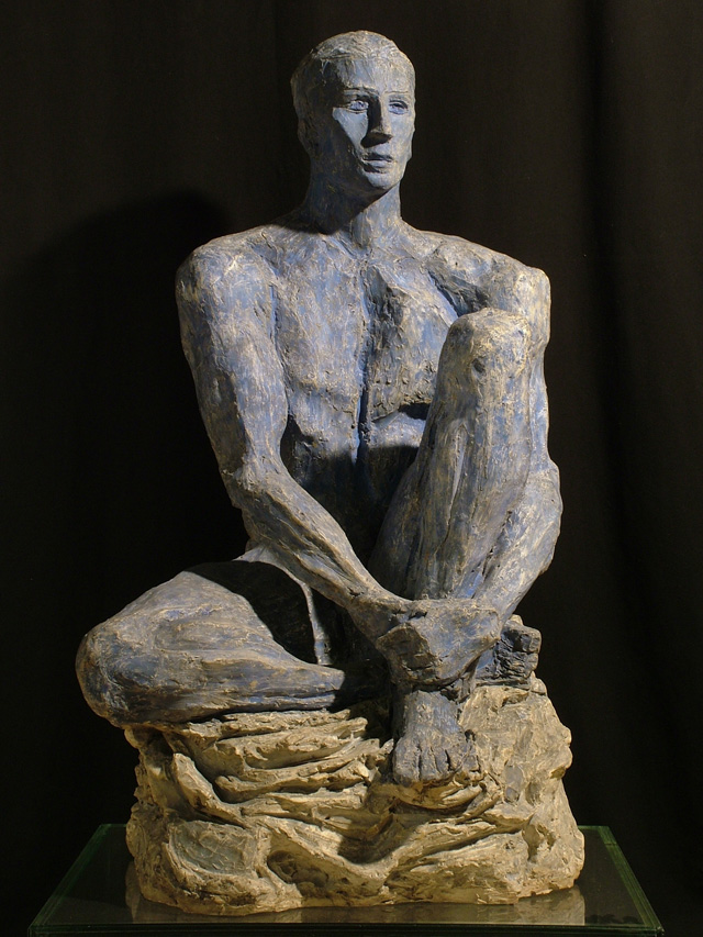 Lucio Fontana, Olympic Champion (Waiting Athlete), 1932. Painted plaster, 121 x 92 x 70cm. Collazione d’Arte e di Storia della Fondazione Cassa di Risparmio, Bologna. © Fondazione Lucio Fontana, Bilbao, 2019.