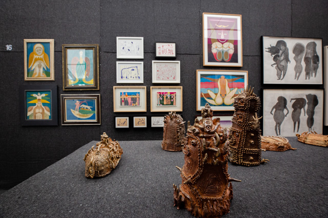 The Doors of Perception, Frieze New York 2019, Installation view with Shinichi Sawada’s ceramics in the foreground. Photo: Olya Vysotskaya.