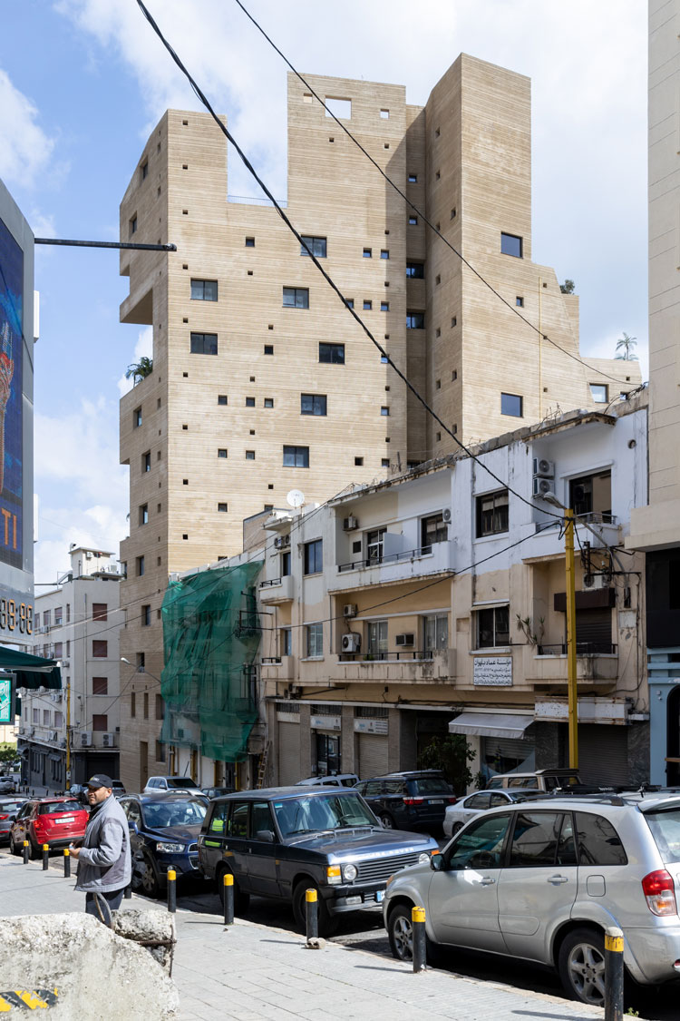 Lina Ghotmeh, Stone Garden apartment block, Beirut, 2011-20. Photo: © Iwan Baan.