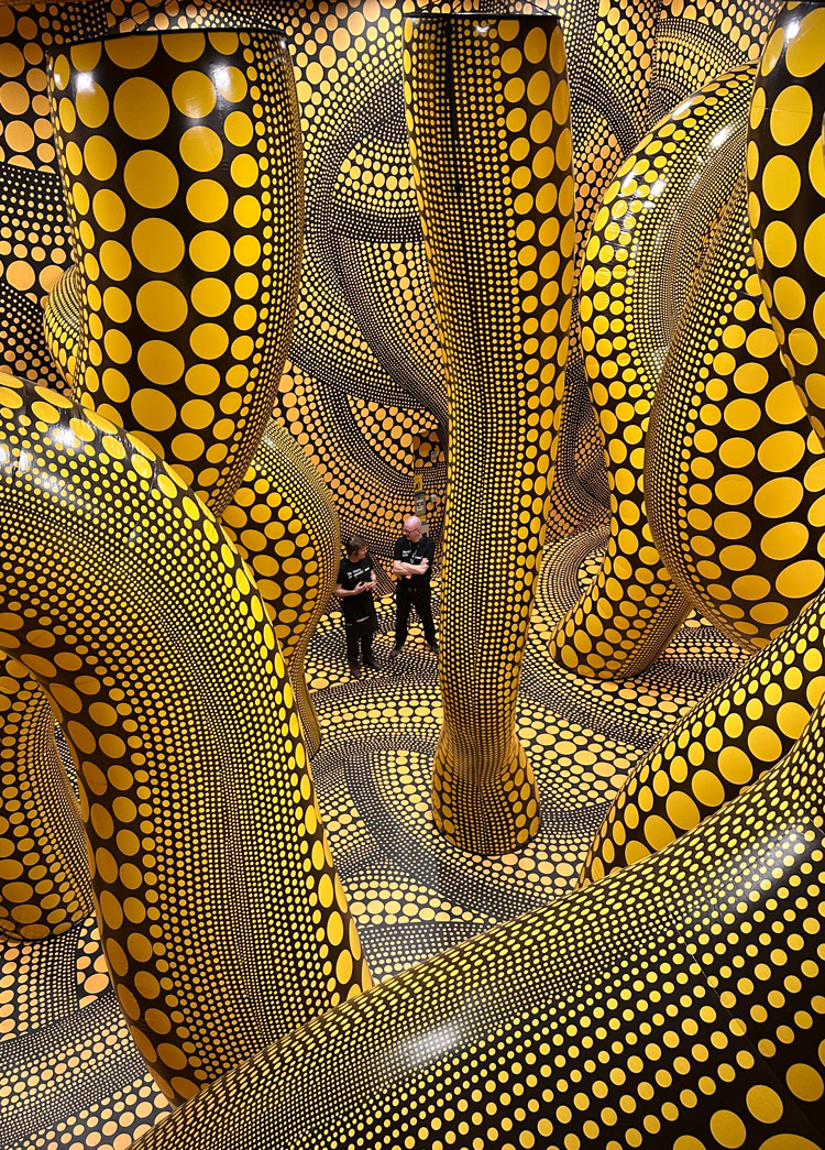 Yayoi Kusama, You, Me and the Balloons, installation view, Manchester International Festival 2023, Aviva Studios. Photo: Martin Kennedy.