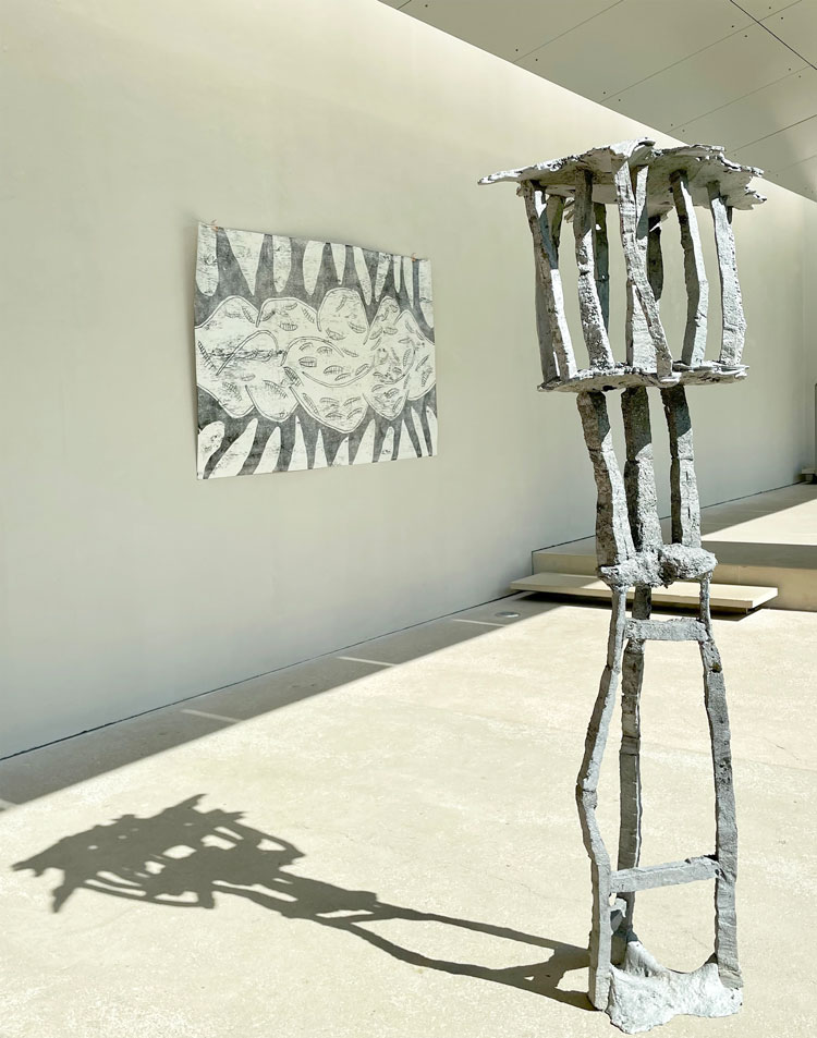 Nicholas Pope. Heavenly Space, 1991. Cast aluminium, 166 x 86 x 86 cm. © The Artist, Courtesy: New Art Centre, Wiltshire & The Sunday Painter.