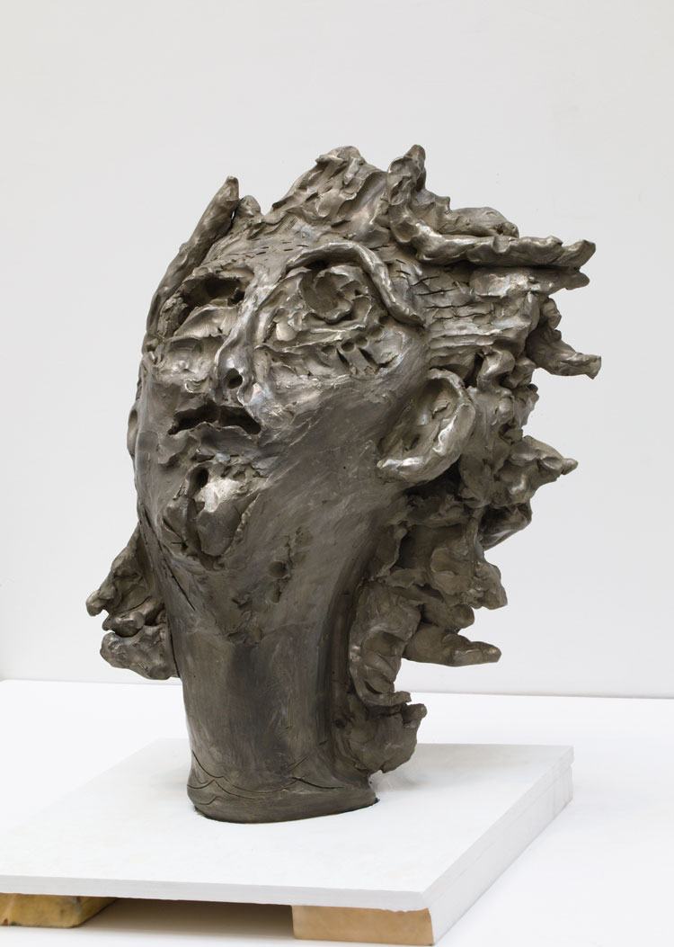 Dana Schutz, Sailor, 2019. Bronze, 68.5 x 48.2 x 38.1 cm. © Dana Schutz. Courtesy the artist; Petzel, New York; Thomas Dane Gallery; Contemporary Fine Arts, Berlin. Photo: Jason Mandella.