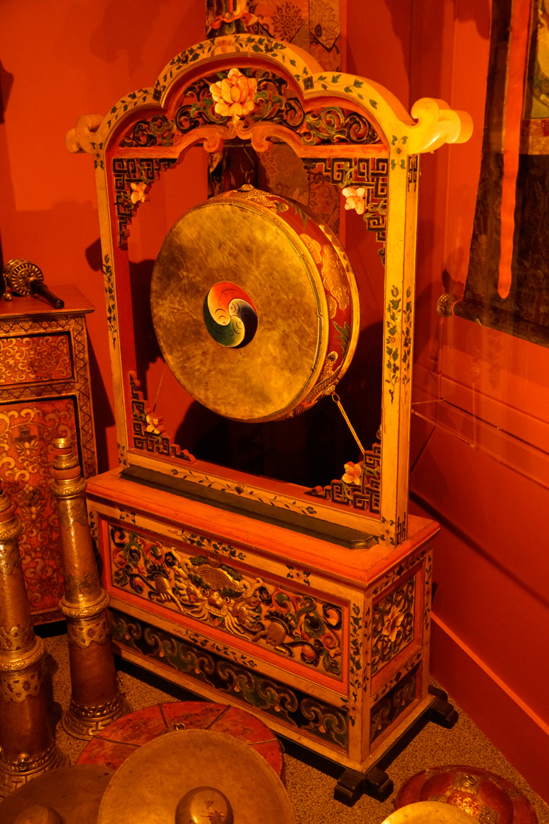 The Tibetan Buddhist Shrine Room from the Alice S. Kandell Collection. Gifts and promised gifts from the Alice S. Kandell Collection to the Arthur M. Sackler Gallery, Smithsonian Institution, Washington, DC. Photograph by Miguel Benavides