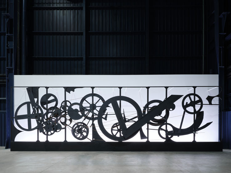 Jean Tinguely. Requiem pour une feuille morte, 1967.
Installation view, Pirelli HangarBicocca, Milan, 2024. Collection Fonds Renault pour l’art et la culture, France. Courtesy Pirelli HangarBicocca, Milan. Jean Tinguely © SIAE, 2024. Photo: Agostino Osio.