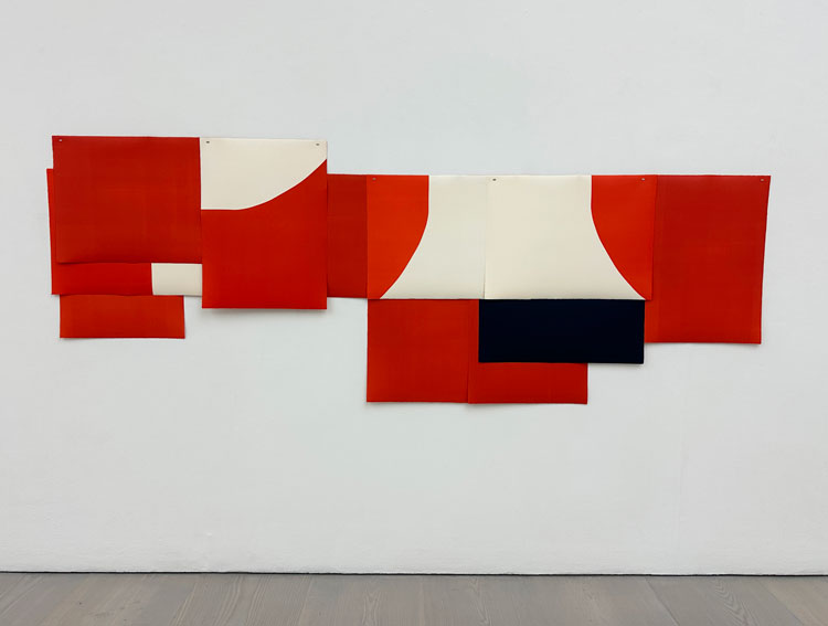 Lizzie Munn, Blueprint (pattern i), 2023. Installation view, Unreal City: Abstract Painting in London, Saatchi Gallery, London, 2024. Photo: Martin Kennedy.